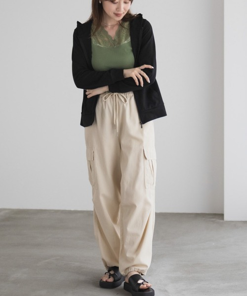 Mac-House(マックハウス)の「【UVカット ・ドライ】 ジップパーカー(パーカー・レディース・ピンク/アクア/グリーン系/ラベンダー/オートミール/ブラック/杢グレー・M/L/XL)」の8枚目の写真