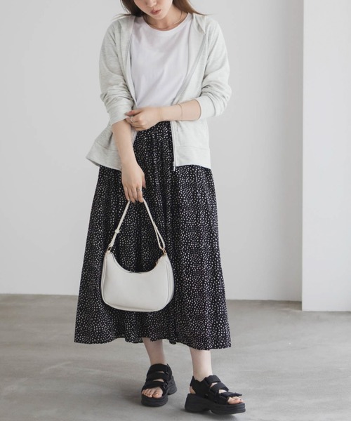 Mac-House(マックハウス)の「【UVカット ・ドライ】 ジップパーカー(パーカー・レディース・ピンク/アクア/グリーン系/ラベンダー/オートミール/ブラック/杢グレー・M/L/XL)」の16枚目の写真