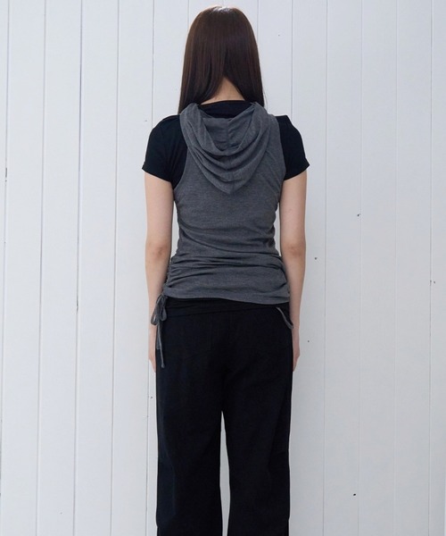 PLACE STUDIO（プレイススタジオ）の「PLACE STUDIO／シースルーフードレイヤードT（Tシャツ/カットソー・レディース・チャコールグレー/ブルー・FREE）」の11枚目の写真