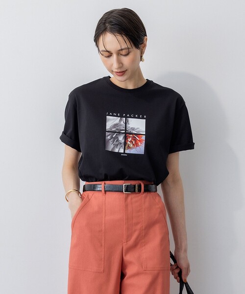 23区(ニジュウサンク)の「【洗える】JANE PACKERコラボ フォトプリント Tシャツ(Tシャツ/カットソー・レディース・ホワイト系/ホワイト系1/ブラック系/ブラック系1・38)」の3枚目の写真