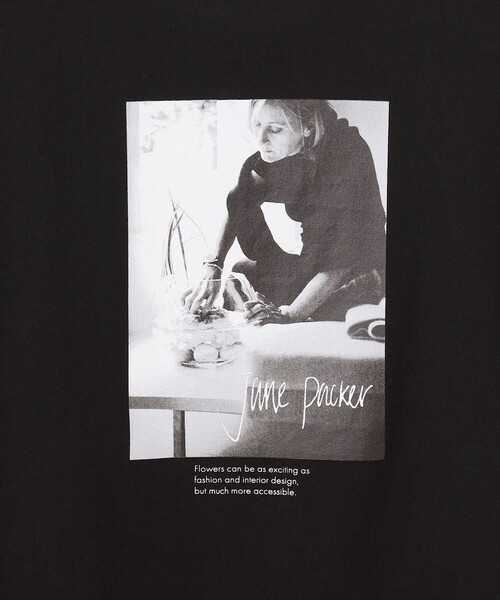 23区(ニジュウサンク)の「【洗える】JANE PACKERコラボ フォトプリント Tシャツ(Tシャツ/カットソー・レディース・ホワイト系/ホワイト系1/ブラック系/ブラック系1・38)」の21枚目の写真