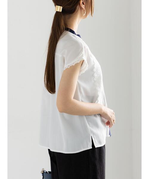 Te chichi（テチチ）の「スカラップレースフレンチスリーブブラウス（シャツ/ブラウス・レディース・ネイビー/ブラック/オフホワイト・F）」の13枚目の写真