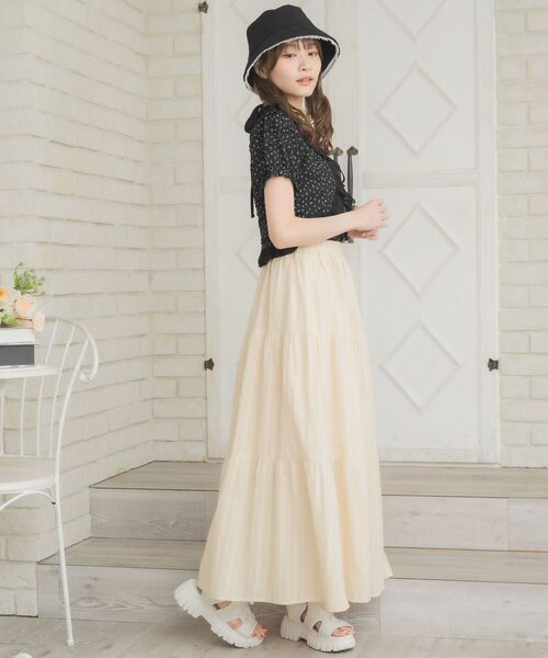 ems excite(エムズエキサイト)の「小花柄フリルCTSET(Tシャツ/カットソー・レディース・ブラック系その他/ホワイト系その他/ブルー系その他・FREE)」の13枚目の写真