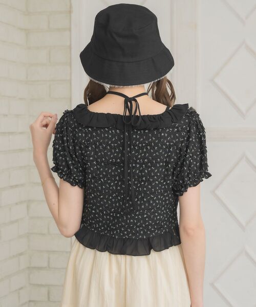 ems excite(エムズエキサイト)の「小花柄フリルCTSET(Tシャツ/カットソー・レディース・ブラック系その他/ホワイト系その他/ブルー系その他・FREE)」の17枚目の写真