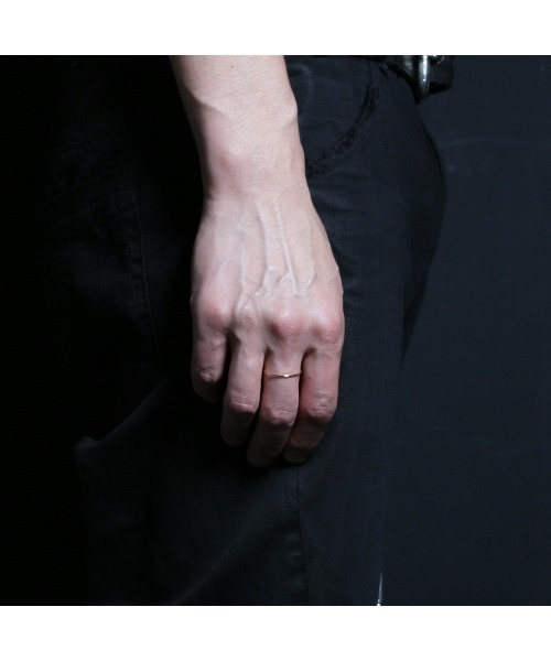 JAM HOME MADE(ジャムホームメイド)の「【受注生産】R18K リング/指輪 0.8mm(S)メンズ レディース ユニセックス(リング・レディース・イエローゴールド・#10/#8/#6/#4/#3/#13/#11/#9/#7/#5/#14/#12)」の7枚目の写真