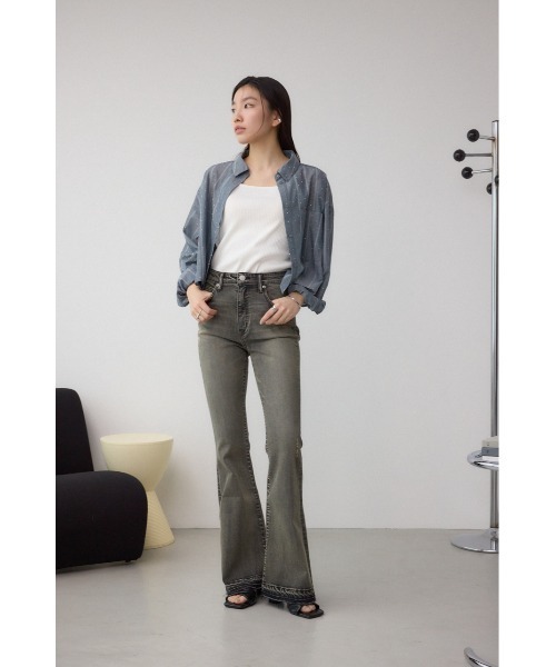 AZUL by moussy（アズールバイマウジー）の「ラインストーンシャツ（シャツ/ブラウス・レディース・ブラック/オフホワイト/ストライプ・SMALL/MEDIUM）」の13枚目の写真