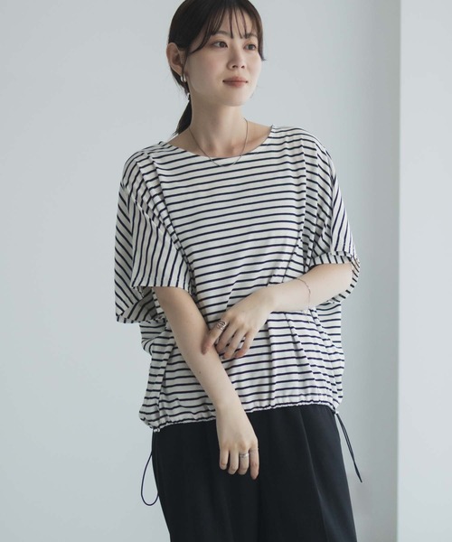 Mac-House(マックハウス)の「Idnes 裾ドロストボーダーカットソー(Tシャツ/カットソー・レディース・サックスブルー/オフホワイト/ネイビー・M)」の11枚目の写真