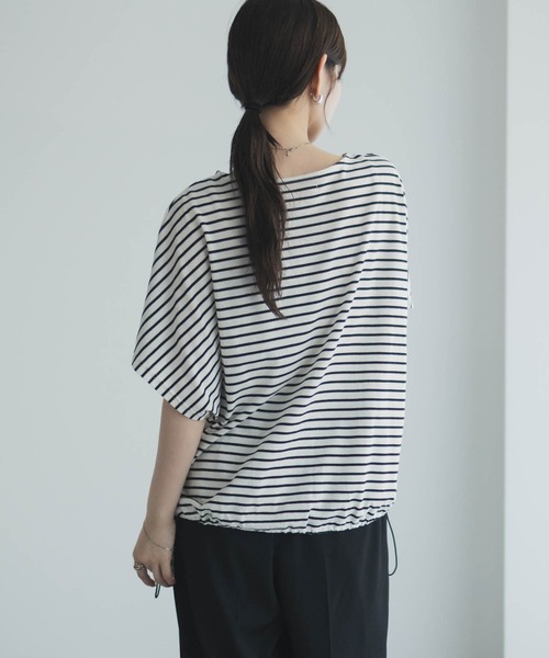 Mac-House(マックハウス)の「Idnes 裾ドロストボーダーカットソー(Tシャツ/カットソー・レディース・サックスブルー/オフホワイト/ネイビー・M)」の15枚目の写真