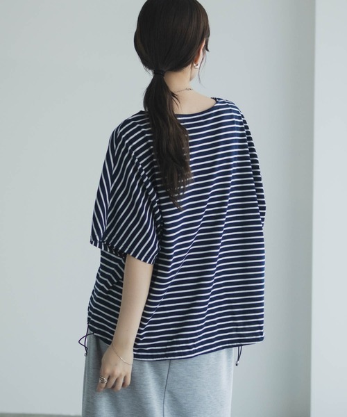 Mac-House(マックハウス)の「Idnes 裾ドロストボーダーカットソー(Tシャツ/カットソー・レディース・サックスブルー/オフホワイト/ネイビー・M)」の17枚目の写真