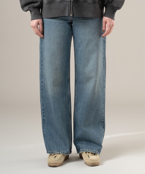 Levi's(リーバイス)の「Levi's/リーバイス LOW LOOSE ジーンズ(デニムパンツ・レディース・インディゴブルー・23inch/24inch/25inch/26inch/27inch/28inch)」の1枚目の写真