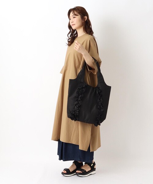 one'sterrace（ワンズテラス）の「【A4可】SE フリルデザイントート（トートバッグ・レディース・ブラック系8/グレー系4・99）」の15枚目の写真