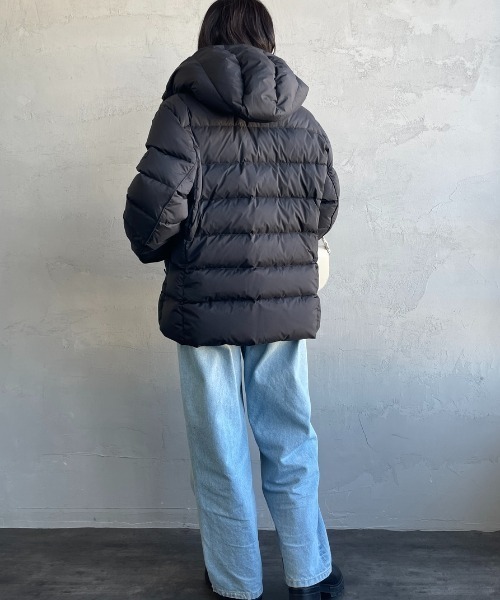TATRAS（タトラス）の「[TATRAS/タトラス] BORBORE フードダウンジャケット（ダウンジャケット/コート・レディース・ブラック・3/2）」の17枚目の写真