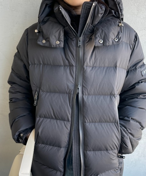 TATRAS（タトラス）の「[TATRAS/タトラス] BORBORE フードダウンジャケット（ダウンジャケット/コート・レディース・ブラック・3/2）」の20枚目の写真