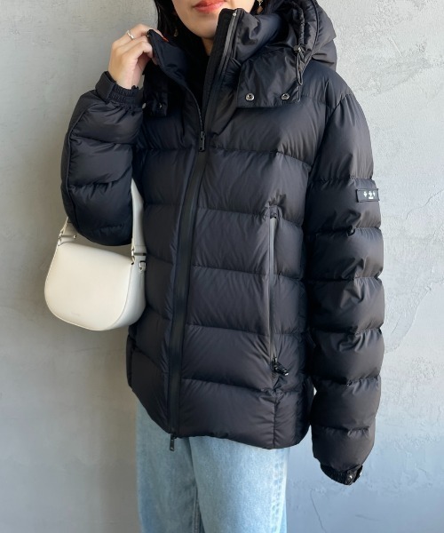 TATRAS（タトラス）の「[TATRAS/タトラス] BORBORE フードダウンジャケット（ダウンジャケット/コート・レディース・ブラック・3/2）」の11枚目の写真