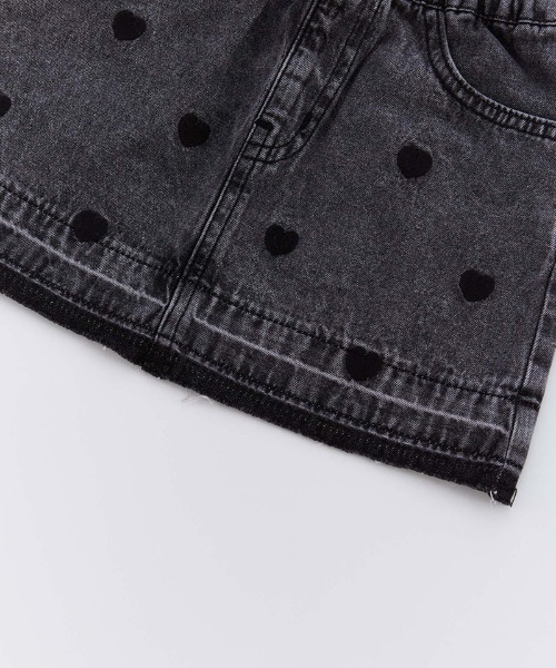 Ocean&Ground（オーシャン&グラウンド）の「ハート刺繍デニムミニスカート（スカート・キッズ・ブラック/ブルー・120/110/100/90/140/130）」の6枚目の写真