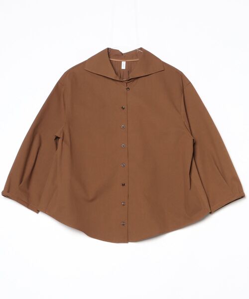 SIPULI(シプリ)の「High Density Twill セーラーピンタックブラウス(シャツ/ブラウス・レディース・キャメル/ダークグレー・2)」の11枚目の写真