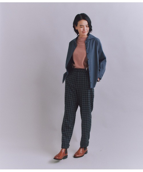 SIPULI(シプリ)の「High Density Twill セーラーピンタックブラウス(シャツ/ブラウス・レディース・キャメル/ダークグレー・2)」の19枚目の写真