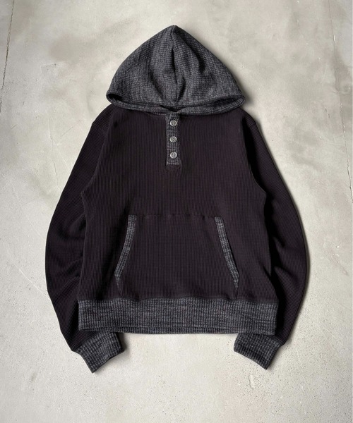 EPNK(イーピーエヌケー)の「【EPNK】Waffle henry neck hoodie / ワッフルヘンリーネックフーディ(パーカー・メンズ・グレー/ブラウン/ブラック・SMALL/MEDIUM/LARGE)」の18枚目の写真