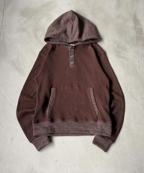 セール】【EPNK】Waffle henry neck hoodie / ワッフルヘンリーネック