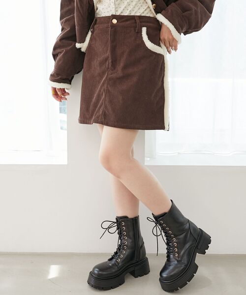 MAJESTIC LEGON(マジェスティックレゴン)の「ボアトリムミニスカパン(スカート・レディース・ネイビー/ブラウン・MEDIUM)」の7枚目の写真