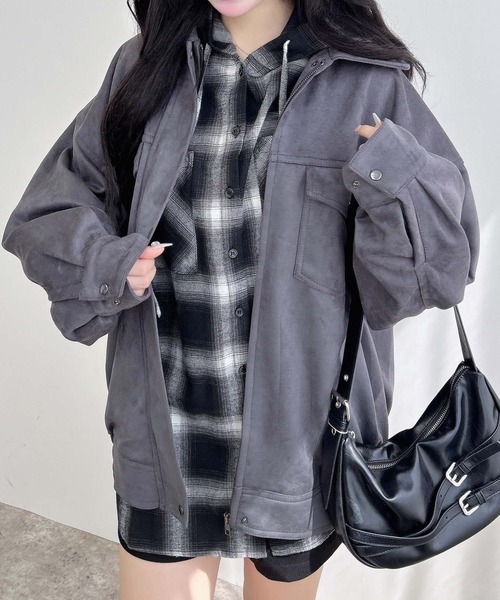 INGNI(イング)の「フェイクスエードビッグブルゾン(セットアップ対応)(ブルゾン・レディース・アイボリー/キャメル/チャコールグレー・M)」の3枚目の写真