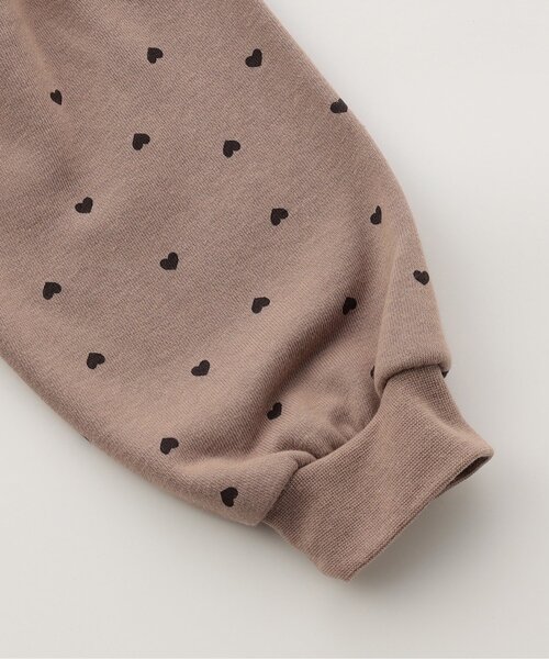 Seraph（セラフ）の「【ジュニア対応】袖ふんわり総柄トレーナー（スウェット・キッズ・イエロー/ラベンダー/アイボリー/ブラウン・140/130/120/110/100/90/80）」の10枚目の写真