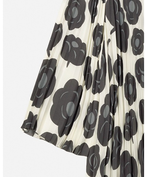 marimekko(マリメッコ)の「【一部店舗・オンラインストア限定】Frosti Tumma / Dress(ワンピース・レディース・ライトグレー・38/36/34)」の8枚目の写真