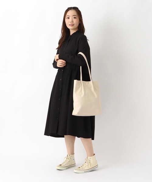 one'sterrace(ワンズテラス)の「【A4可】SE ミドルタックトート(トートバッグ・レディース・アイボリー系8/ブラック系8/ブラウン系8・99)」の14枚目の写真