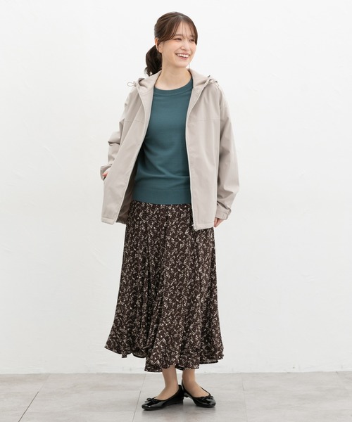 Honeys(ハニーズ)の「クルーネックニット(ニット/セーター・レディース・アイボリー/ネイビー/ブラウン/ブラック/ブルーグリーン/ボルドー/モカ/イエロー/ピンク・L/LL/M/S)」の19枚目の写真