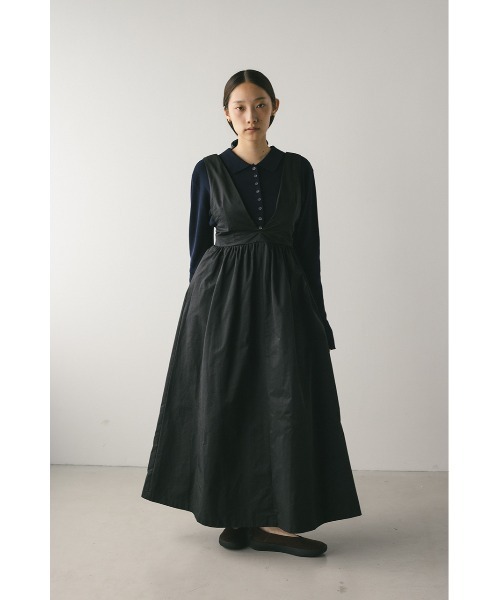STYLEMIXER(スタイルミキサー)の「ディープVジャンパースカート(ジャンパースカート・レディース・ベージュ/ブラック・SMALL/MEDIUM)」の6枚目の写真