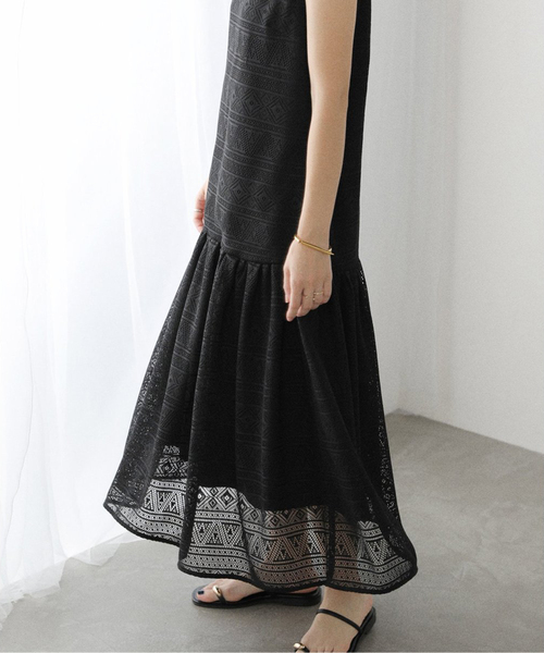 La TOTALITE（ラトータリテ）の「《追加》【洗える】レースティアードワンピース（ワンピース・レディース・ブラック・38/36）」の7枚目の写真