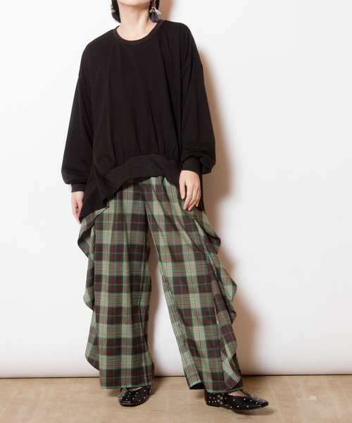 OSMOSIS(オズモーシス)の「ギャザープルオーバー(Tシャツ/カットソー・レディース・ホワイト/ブラウン/ブラック・ONE SIZE)」の12枚目の写真