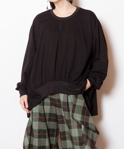 OSMOSIS(オズモーシス)の「ギャザープルオーバー(Tシャツ/カットソー・レディース・ホワイト/ブラウン/ブラック・ONE SIZE)」の14枚目の写真