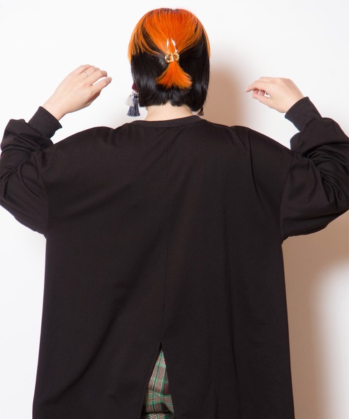 OSMOSIS(オズモーシス)の「ギャザープルオーバー(Tシャツ/カットソー・レディース・ホワイト/ブラウン/ブラック・ONE SIZE)」の16枚目の写真