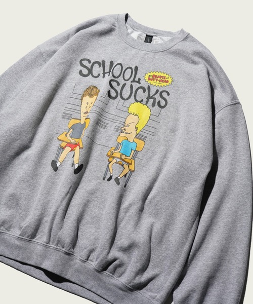 THRIFTY LOOK（スリフティールック）の「THRIFTY LOOK / スリフティールック THRIFTY "MTV BABH" CREW SWEAT ユーズド加工 ビーバス バットヘッド MTV キャラクター クルーネックスウェット（スウェット・メンズ・ホワイト/グレー・LARGE/XX-LARGE/X-LARGE）」の2枚目の写真