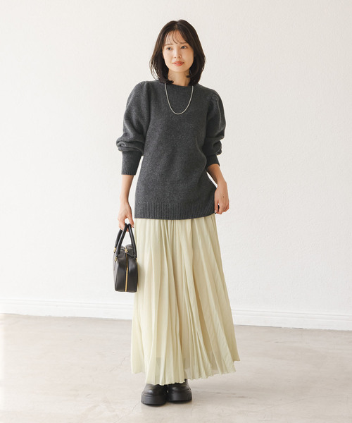 PROTAGONISTA（プロタゴニスタ）の「PROTAGONISTA/プロタゴ二スタ ショルダーギャザーニット（ニット/セーター・レディース・ブラック/チャコールグレー・FREE）」の5枚目の写真