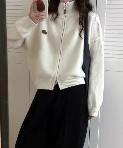 Teem Store(チームストア)の「ダブルジップワンポイントニットブルゾン スタンドネック(ニット/セーター・レディース・アイボリー/ワイン/ブラック/グレー・F)」の7枚目の写真
