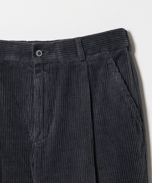 green label relaxing（グリーンレーベルリラクシング）の「コーデュロイ ワイド 1プリーツ W4 ワイドパンツ（その他パンツ・メンズ・ライム/ダークグレー/ブラック/ダークブラウン・S/M/L/XL）」の17枚目の写真