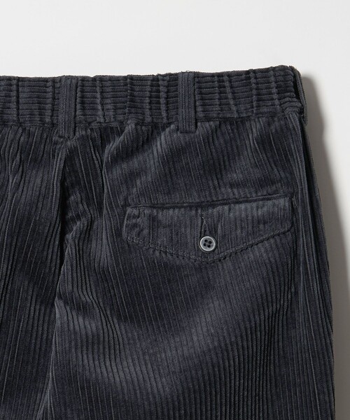 green label relaxing（グリーンレーベルリラクシング）の「コーデュロイ ワイド 1プリーツ W4 ワイドパンツ（その他パンツ・メンズ・ライム/ダークグレー/ブラック/ダークブラウン・S/M/L/XL）」の19枚目の写真