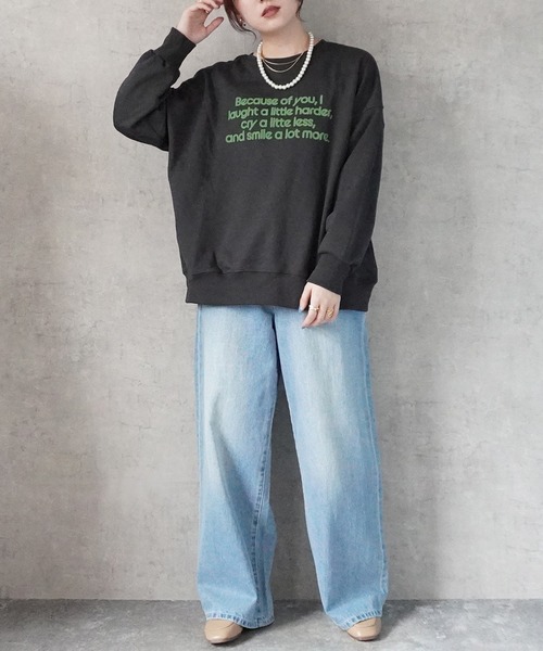 Emma(SELECT LEVERY)(エマ セレクトリベリー)の「フロッキーロゴプルオーバー(Tシャツ/カットソー・レディース・チャコール/アイボリー/グレー・FREE)」の12枚目の写真