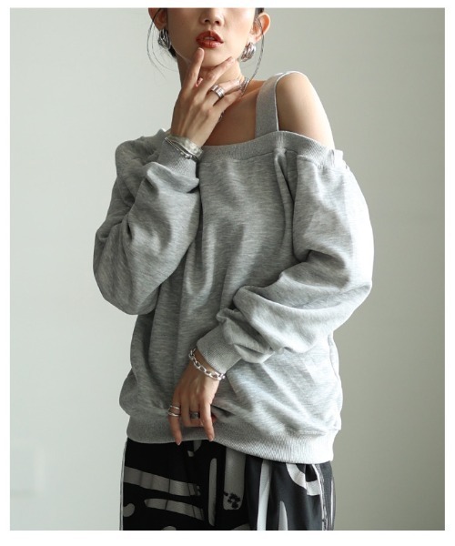 Sawa a la mode(サワアラモード)の「ワンショルダープルオーバー(スウェット・レディース・グレー・FREE)」の20枚目の写真
