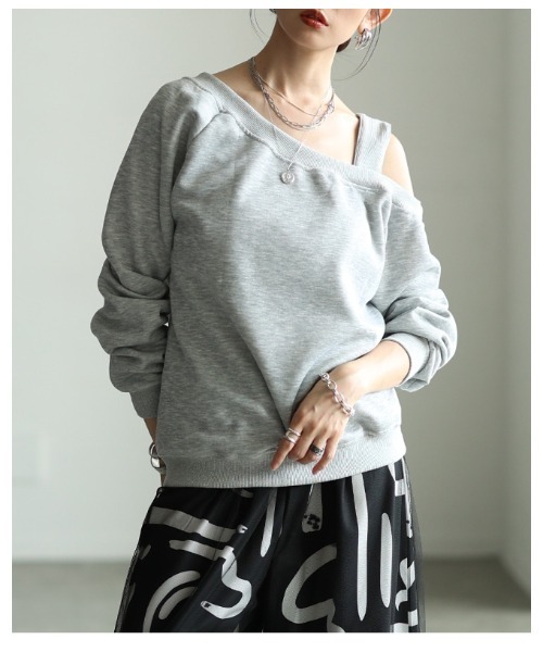 Sawa a la mode(サワアラモード)の「ワンショルダープルオーバー(スウェット・レディース・グレー・FREE)」の22枚目の写真