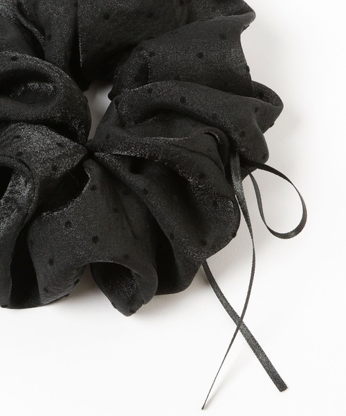 LOWRYS FARM（ローリーズファーム）の「ドットリボンツキシュシュ  605359（シュシュ・レディース・ホワイト/ブラック/ライトブルー/ピンク系その他・FREE）」の7枚目の写真