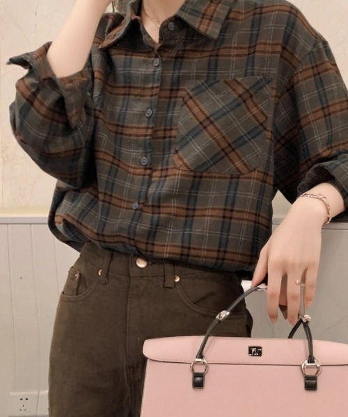 cammie(キャミー)の「コーデュロイシャツ(シャツ/ブラウス・レディース・モスグリーン/マスタード・M/L)」の3枚目の写真