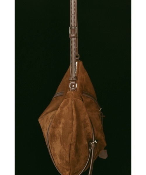 Knuth Marf(クヌースマーフ)の「suede moon bag(ショルダーバッグ・レディース・ブラウン/グレー・FREE)」の17枚目の写真