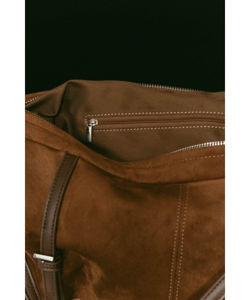 Knuth Marf(クヌースマーフ)の「suede moon bag(ショルダーバッグ・レディース・ブラウン/グレー・FREE)」の20枚目の写真