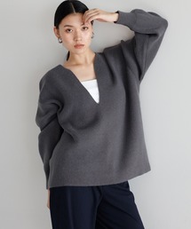 deep V neck highgauge knit pullover / 深Vネックハイゲージニット