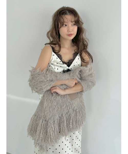 FRAY I.D（フレイアイディー）の「ブラッシュシャギーニットマフラー（ストール/ショール・レディース・ピンク/アイボリー/ライトベージュ・F）」の14枚目の写真