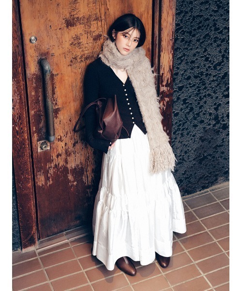 FRAY I.D（フレイアイディー）の「ブラッシュシャギーニットマフラー（ストール/ショール・レディース・ピンク/アイボリー/ライトベージュ・F）」の19枚目の写真