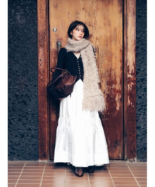 FRAY I.D（フレイアイディー）の「ブラッシュシャギーニットマフラー（ストール/ショール・レディース・ピンク/アイボリー/ライトベージュ・F）」の20枚目の写真